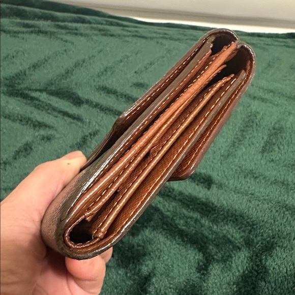 Louis Vuitton Monogram Compact Trifold Wallet - Picture 4 of 12